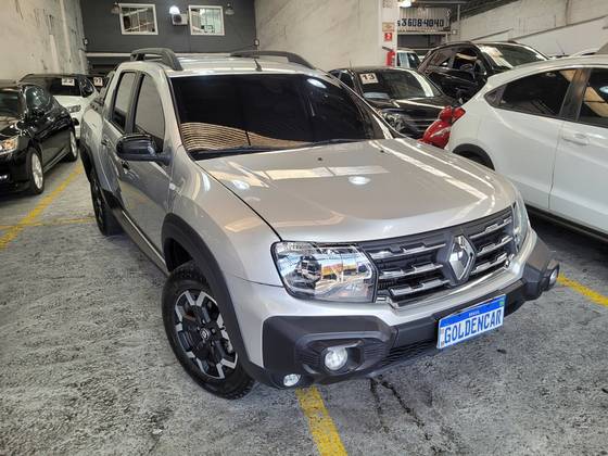 RENAULT OROCH 1.3 TCE FLEX OUTSIDER X-TRONIC RENAULT OROCH 1.3 TCE FLEX OUTSIDER X-TRONIC